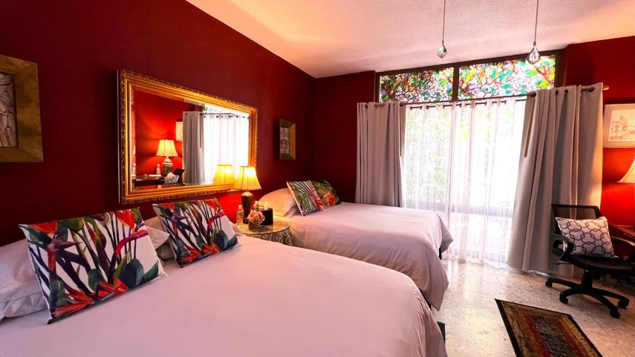 Dickinson Guest House, Guadalajara Expo Zewnętrze zdjęcie