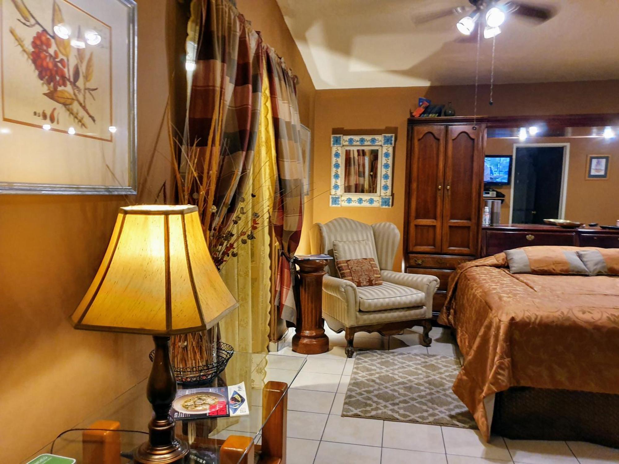 Dickinson Guest House, Guadalajara Expo Zewnętrze zdjęcie