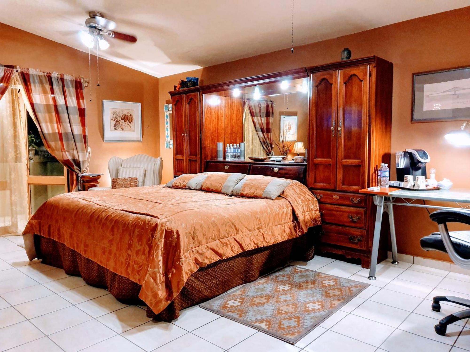 Dickinson Guest House, Guadalajara Expo Zewnętrze zdjęcie